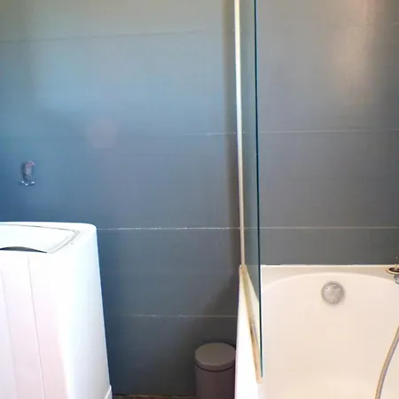 Bright Of 44 M With A Balcony Apartamento