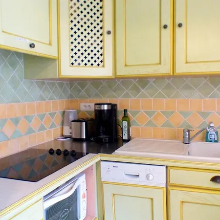 Bright Of 44 M With A Balcony Sanary-sur-Mer