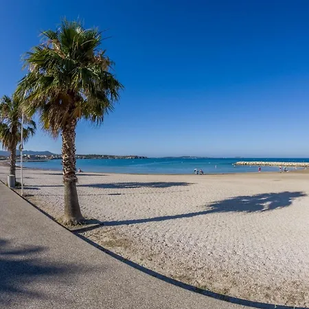 Lägenhet Bright Of 44 M With A Balcony Sanary-sur-Mer